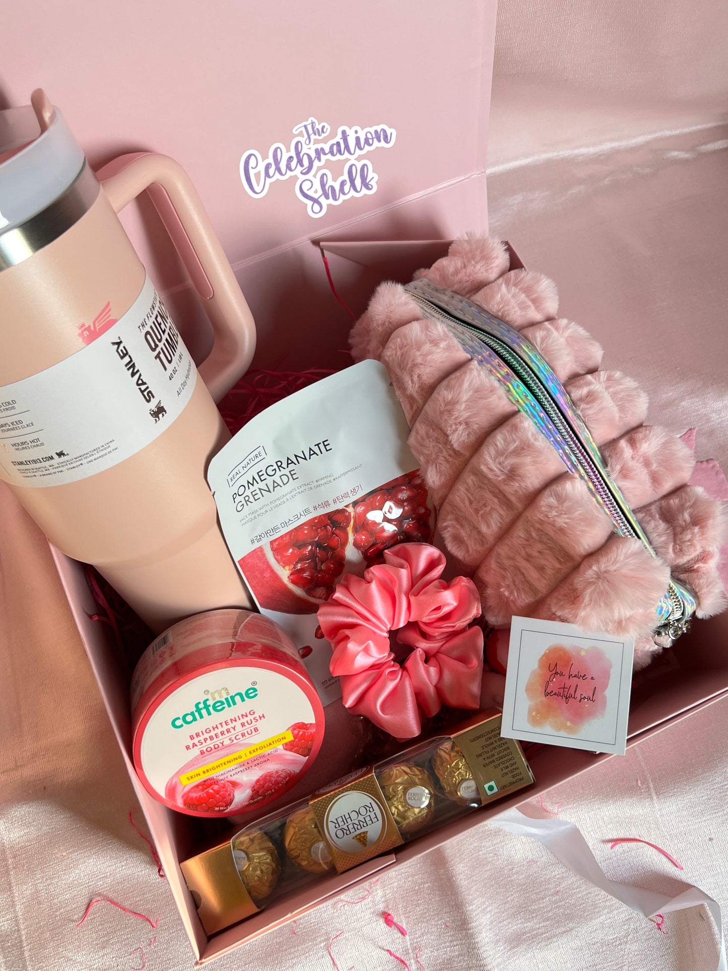 Blush Luxe Gift Hamper – Aesthetic Pink Box for Sisters, Bridesmaids, Friends & Her