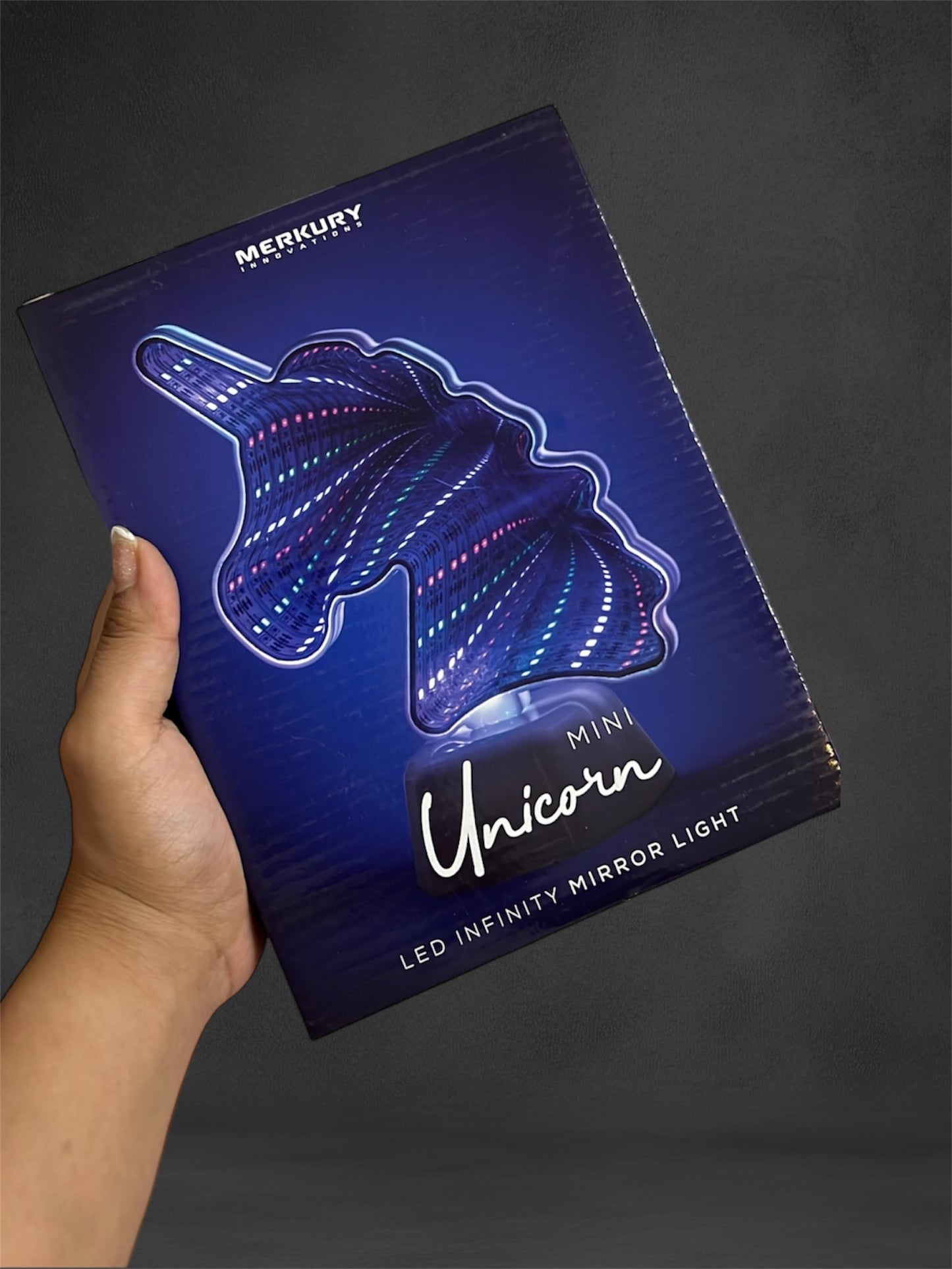 Unicorn Infinity Mirror Lamp – Battery Operated LED Light for Kids’ Room and Home Decor