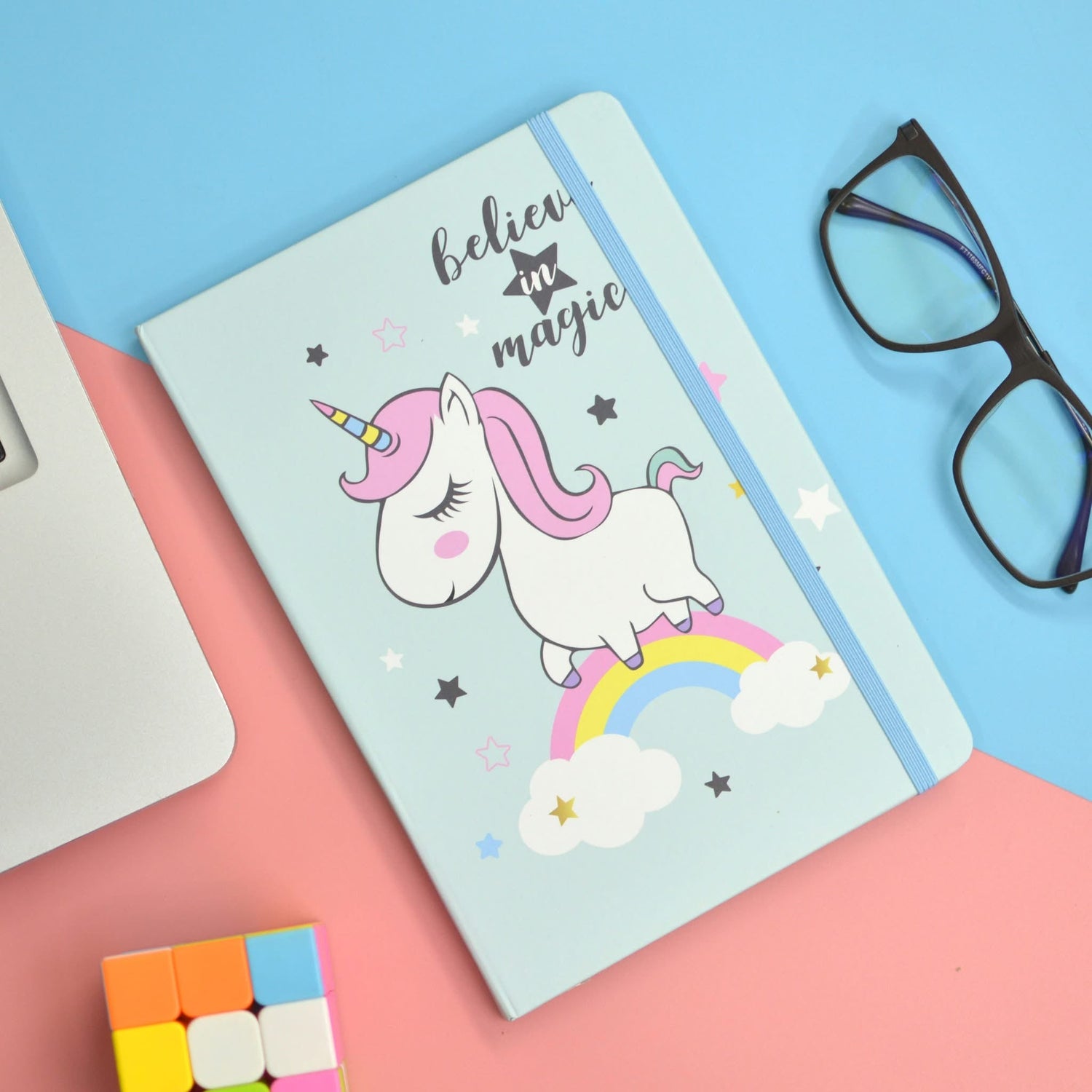 UNICORN LOVE