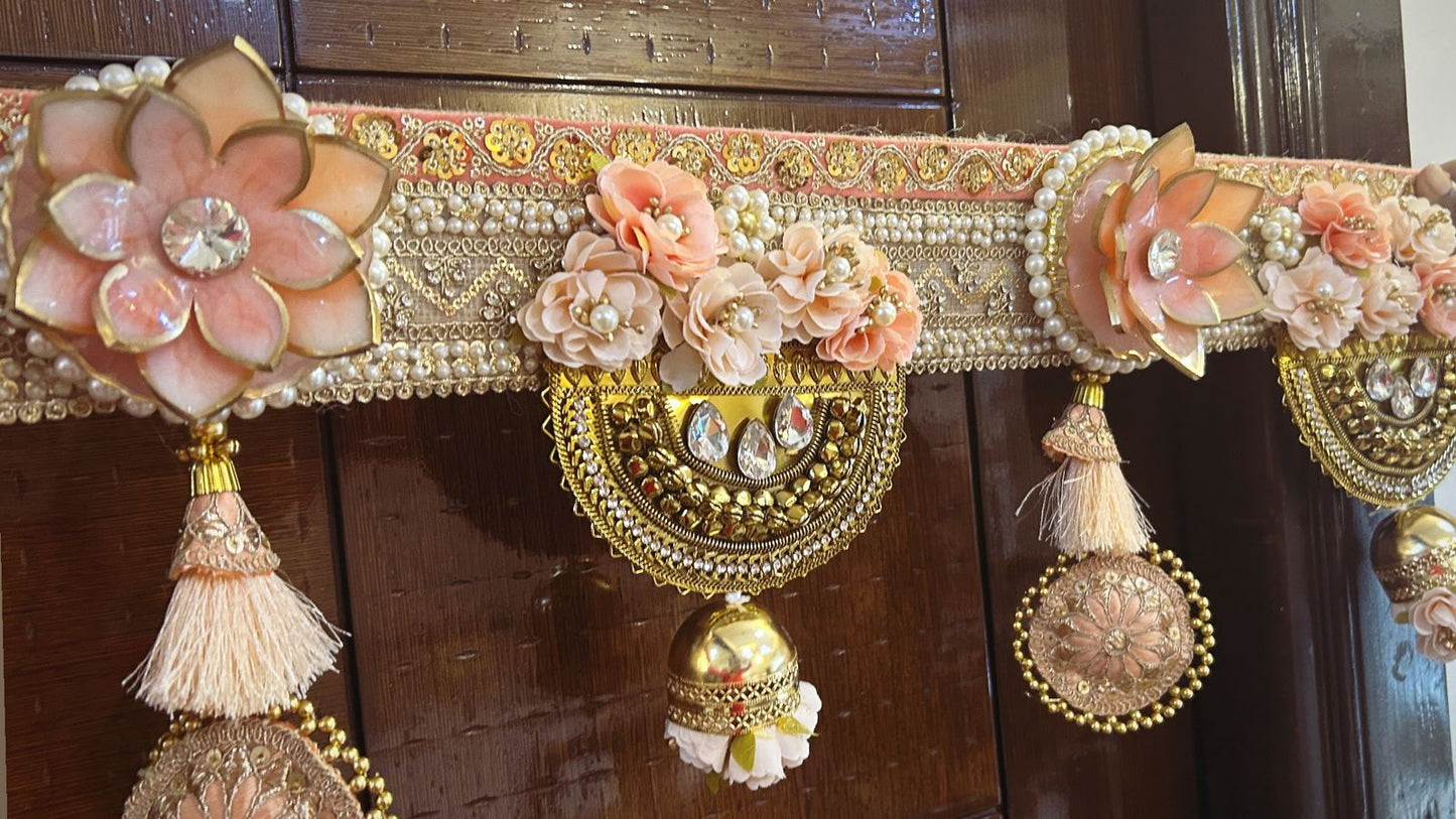 Resin Flowers & Metal Patches Bandhanwar