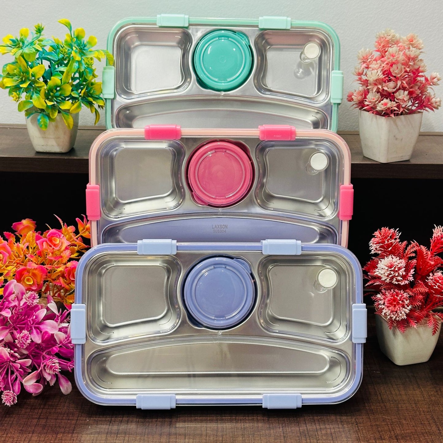 Insulated Bento Lunch Box - 4-Grid, Stainless Steel, Leak-Proof, 710ml with Steel Spoon & Chopsticks - Perfect for Office & School