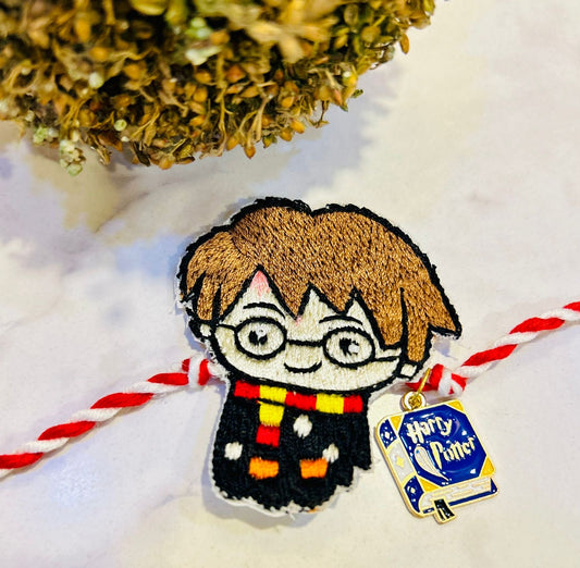 KN-33 🧙‍♂️ Harry Potter Rakhi for Kids – Embroidered Patch with Metal Detailing (Reusable)
