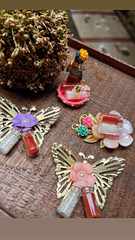 RC N-1 Golden Butterfly Roli Chawal Set – Elegant Add-On for Rakhi Hampers