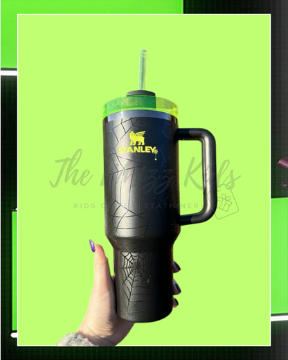 Spiderman x Stanley 1.18 L Tumbler | Sipper for Men, Boys & Kids | Insulated Marvel Tumbler for Brother, Boyfriend, Husband | Perfect Gift for Colleague, Travel & Sports