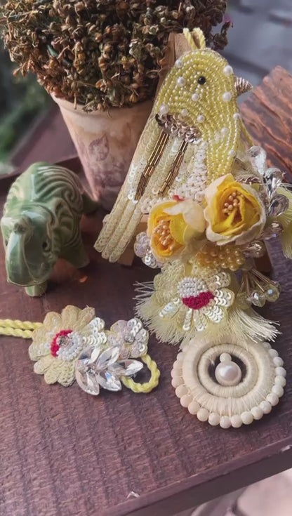 N-28 ✨ Designer Bird Lumba with Heavy Rakhi – Bhaiya Bhabhi Rakhi Set 2025 (Assorted Colours)